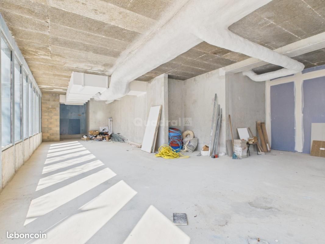Local commercial 202 m² (image 7)