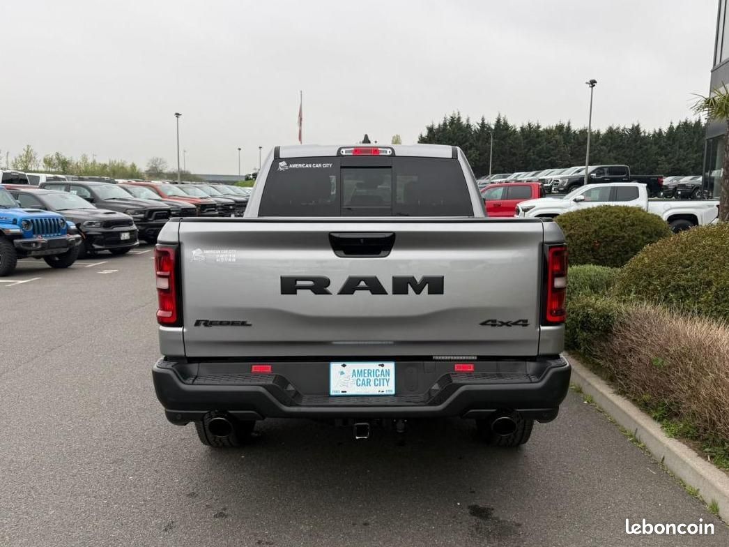 Dodge ram 1500 crew cab rebel (image 4)