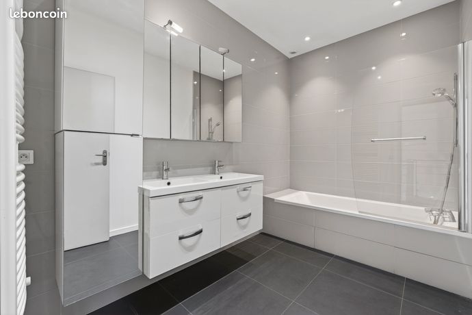 Caudéran — Maison contemporaine 139 m² DPE B / GES B — 4 ch + garage — 15