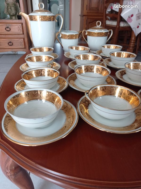 Service à café porcelaine (image 1)