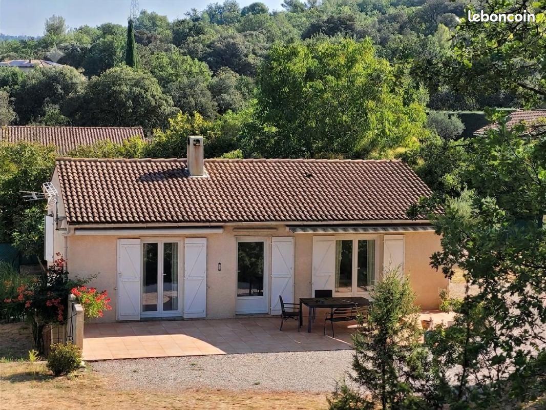 Maison 4 pièces 91 m² · à Vinon-sur-Verdon · 91 m² · 338 400 €