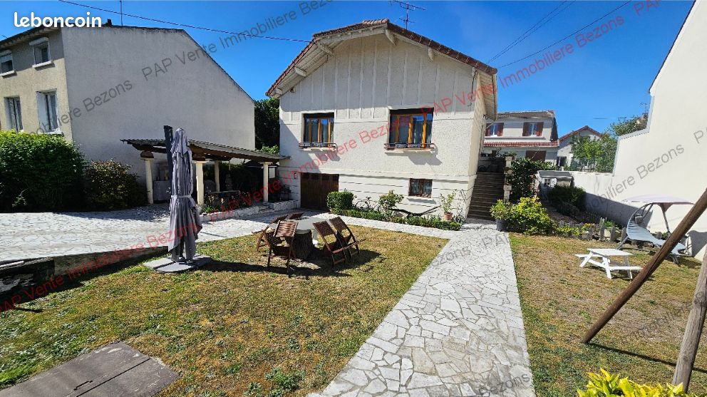 Maison 8 pièces 140 m² · à Bezons · 140 m² · 520 000 €