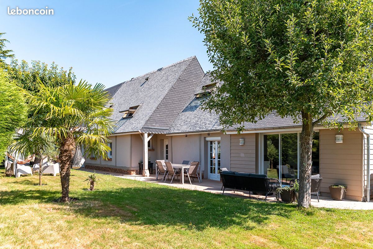 Maison 7 pièces 192 m² · à Mont-Cauvaire · 192 m² · 319 000 €