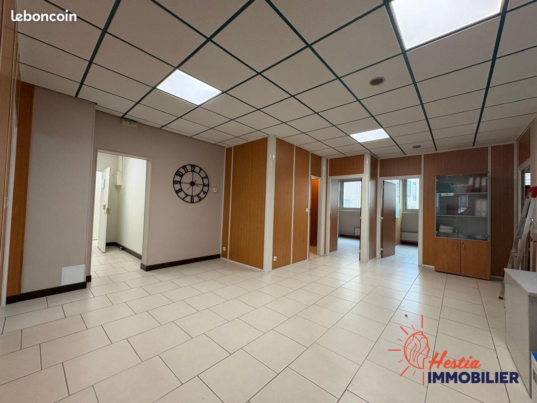 Appartement 1 pièce 131 m² · à Châlons-en-Champagne · 131 m² · 116 600 €