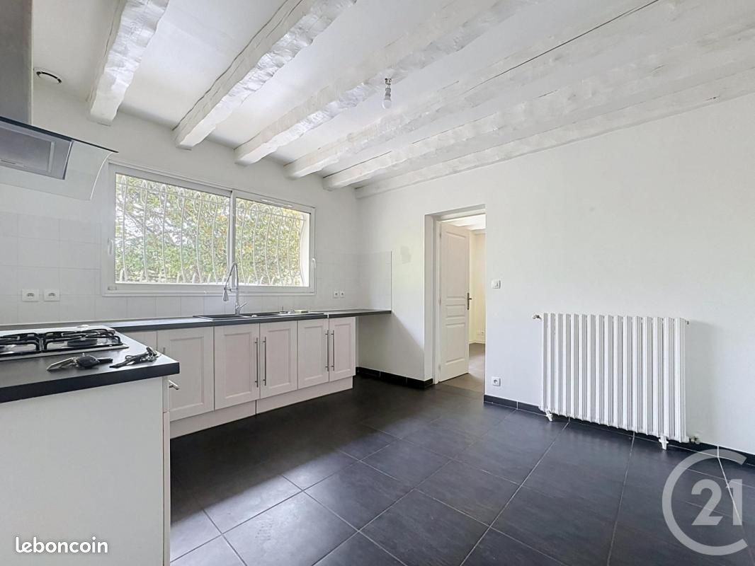 Maison 6 pièces 132 m² · à Biganos · 132 m² · 1 450 €/mois