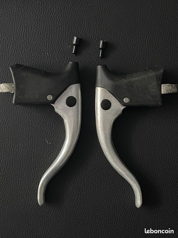 VELO COURSE ANCIEN vintage , paire de leviers freins campagnolo record EUR 95,00 - FR