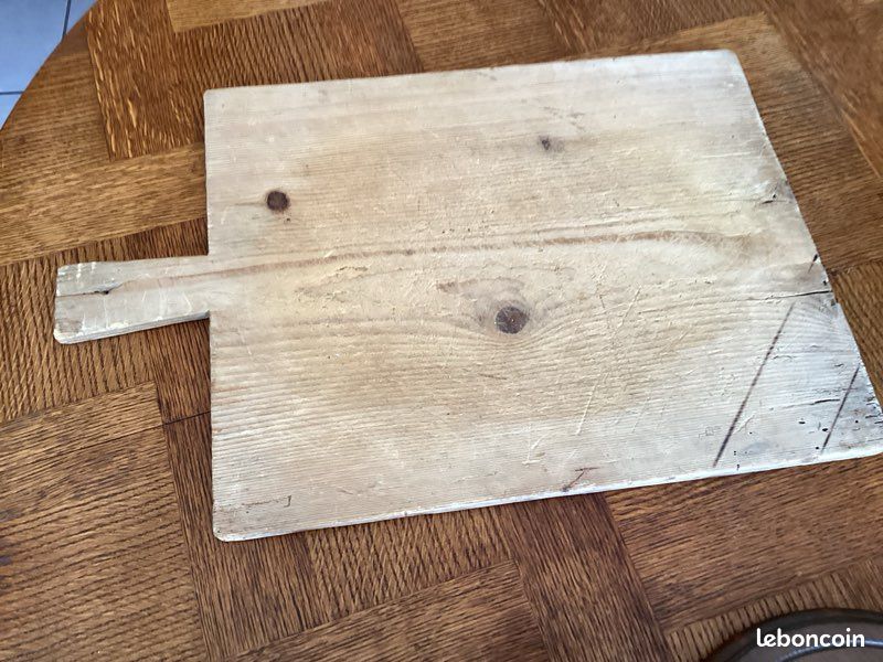 Lot de trois planches à découper en bois, différents modèle (image 5)