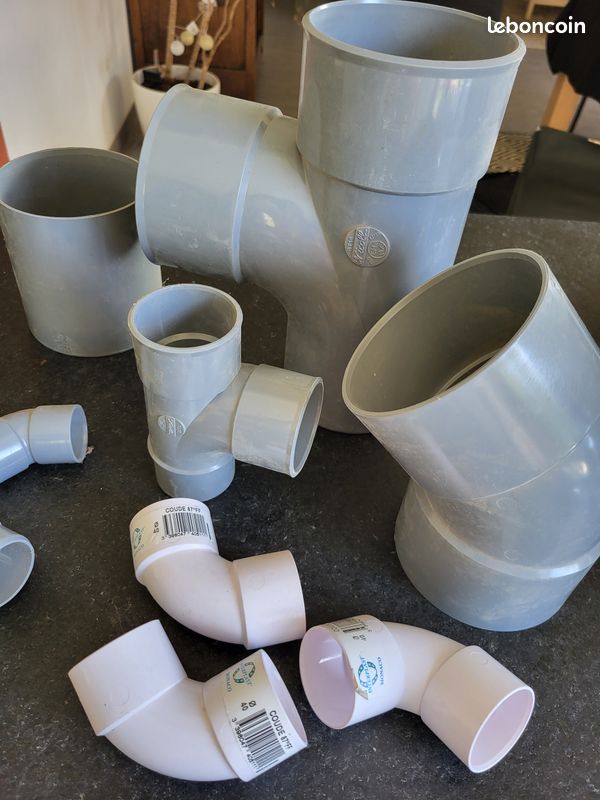 Lot de matériel neuf pour tuyauterie PVC (image 2)