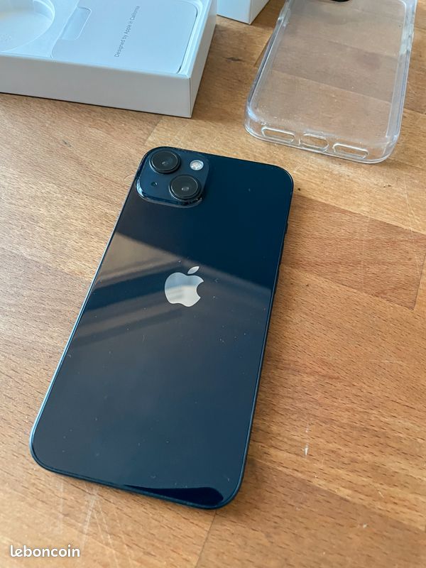Iphone 13 128Go + coque Rhinoshield (image 2)