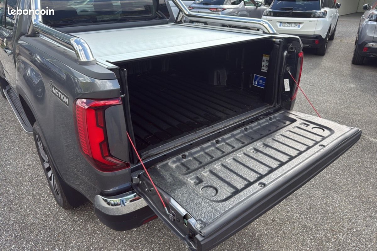 Volkswagen Amarok V6 240 BVA10 AVENTURA 4PL (image 18)