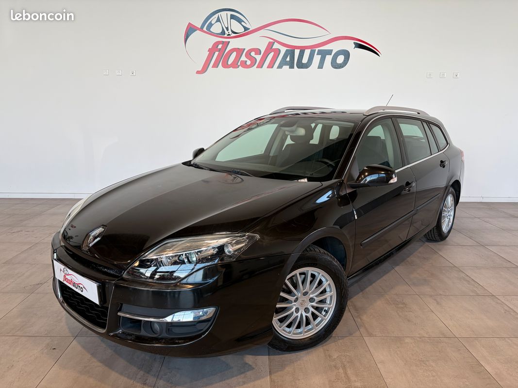 RENAULT LAGUNA III PHASE 2 ESTATE 2.0 DCi S&S 130cv BLACK EDITION/2012 (image 1)