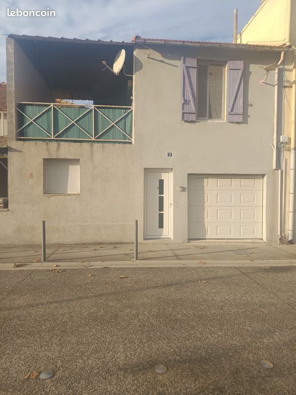 Maison 5 pièces 178 m² · à Port-Saint-Louis-du-Rhône · 178 m² · 250 000 €