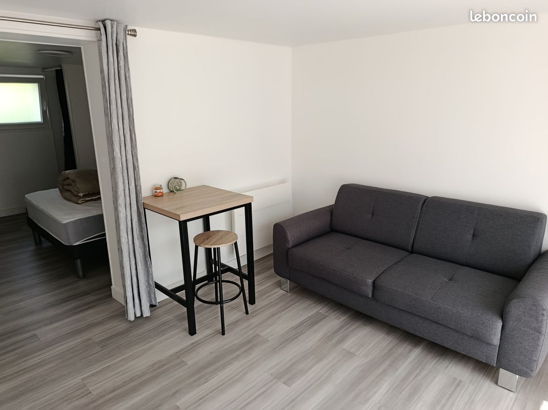 Appartement 1 pièce 23 m² · à La Roche-sur-Yon · 23 m² · 450 €