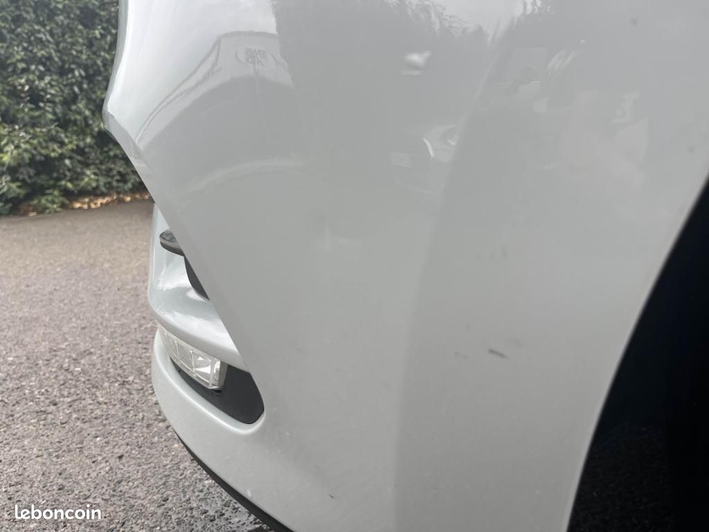 RENAULT CLIO 1.2 TCE 120ch - CLIM - BLUETOOTH - REGULATEUR (image 41)
