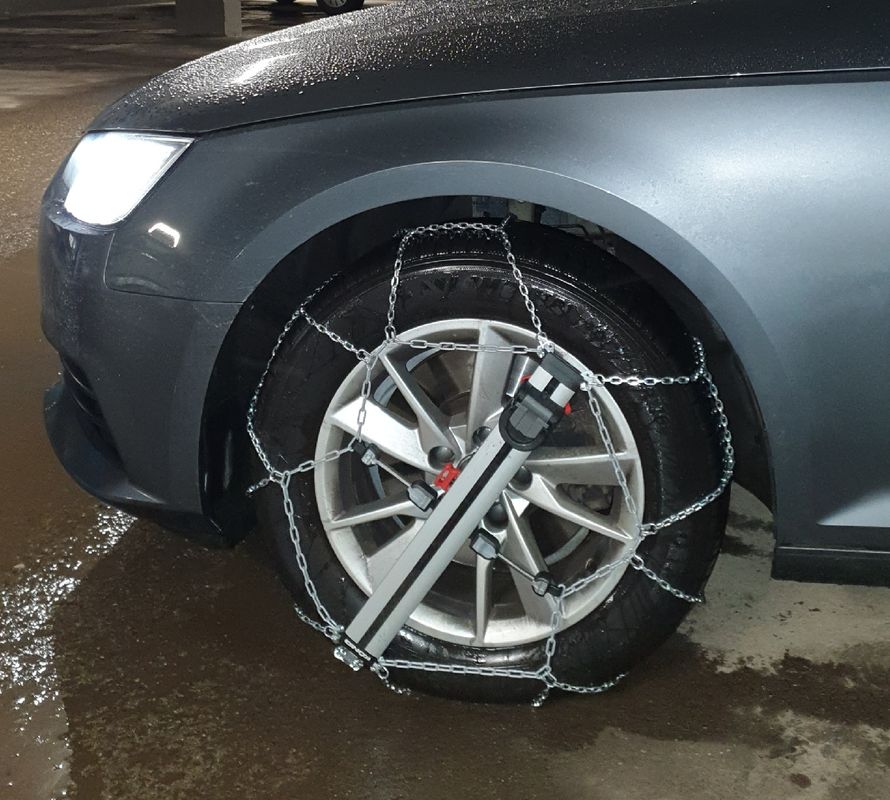 Audi - Chaînes à neige (205/60 R16)