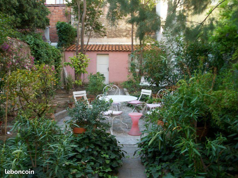 Appartement 1 pièce 18 m² · à Marseille · 18 m² · 590 €/mois