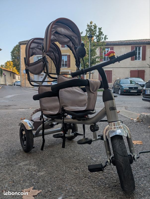 Tricycle double jumeau Équipement bébé