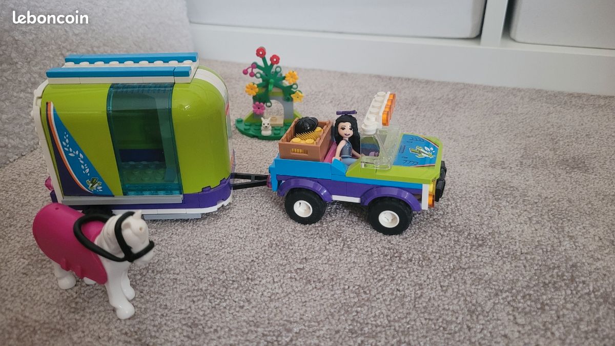 Lego Friends 41371 - Le van du cheval d'Mia (avec boîte et notice) (image 4)