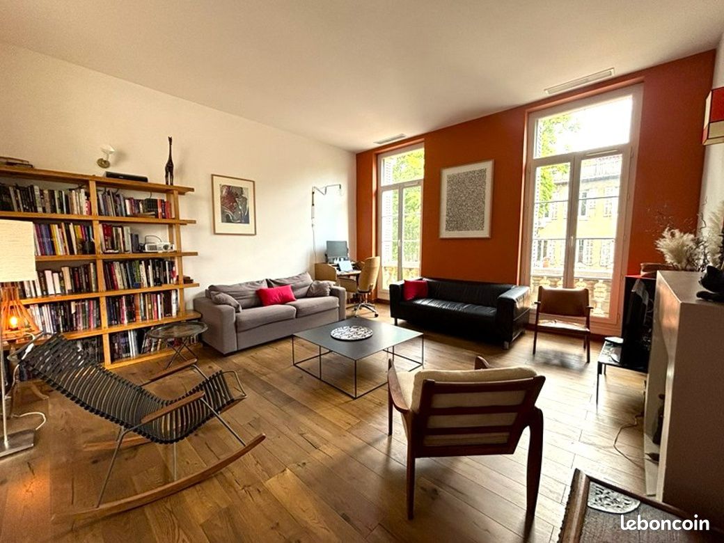 Appartement 6 pièces 161 m² · à Marseille · 161 m² · 930 000 €