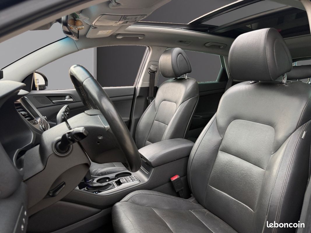 HYUNDAI TUCSON 2.0 CRDi 185 4WD BVA Executive - Toit ouvrant - Volant chauffant - Sièges chauffants AV AR - 2eme M (image 7)
