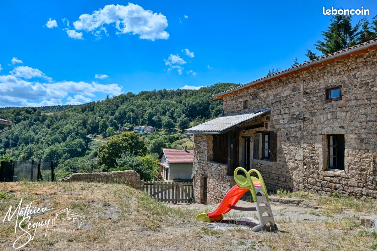 Maison 5 pièces 140 m² · à Thurins · 140 m² · 269 000 €