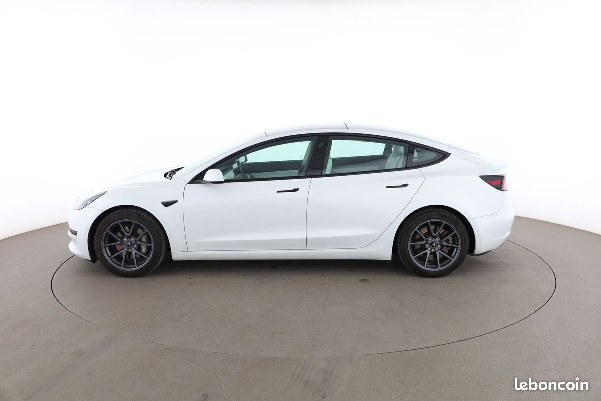 Tesla Model 3 Autonomie Standard Plus RWD 60 kWh 275 ch (image 12)