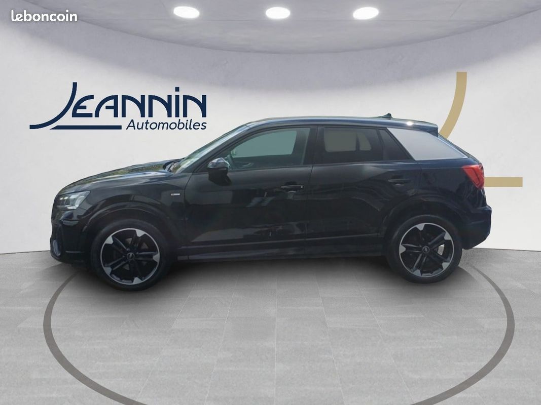 AUDI Q2 35 TFSI 150 S tronic 7 S line (image 2)