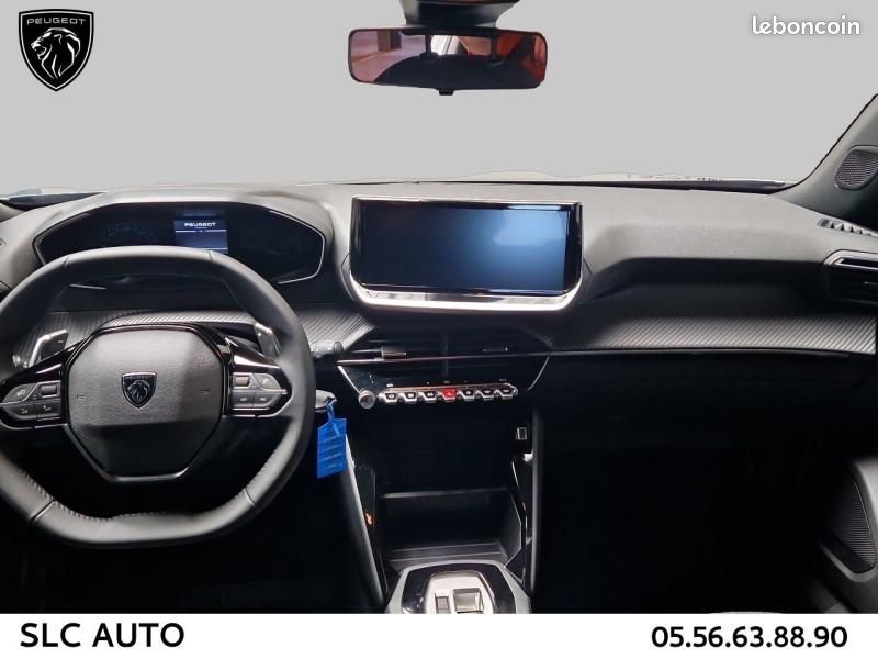 Peugeot 2008 1.2 Hybrid 136ch Style e-DCS6 (image 21)