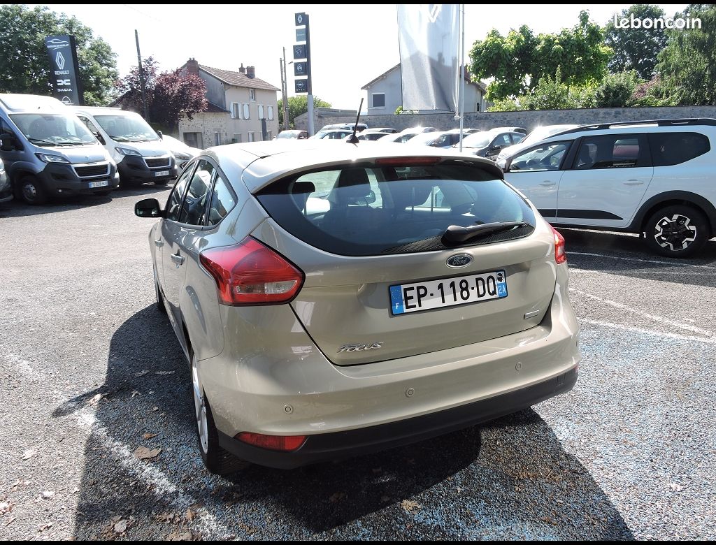 Ford Focus TITANIUM 1.0 ECOBOOST 100CH BVM5 (image 5)