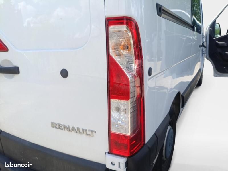 Renault Master CCb F3500 L2 2.3 dCi 135ch Double Cabine Confort Euro6 (image 21)