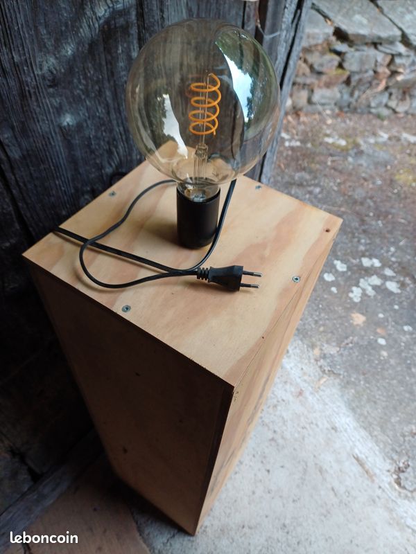 Lampe caisse à champagne (image 4)