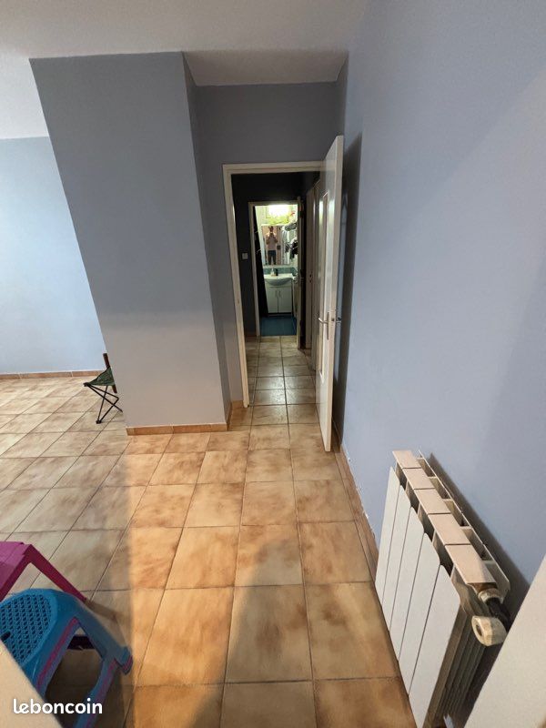 Appartement 7 pièces 70 m² · à Seyssinet-Pariset · 70 m² · 120 000 €