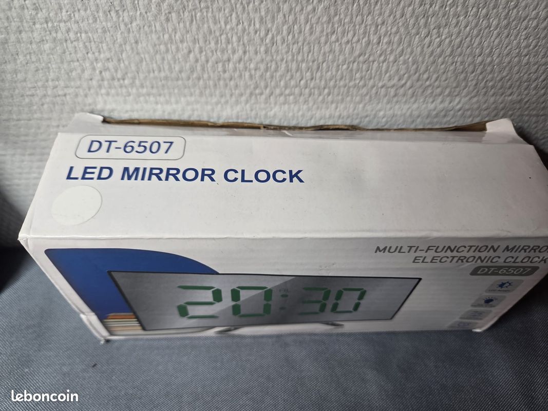 Horloge électronique Alarme Numérique Musique LED | Horloge Murale