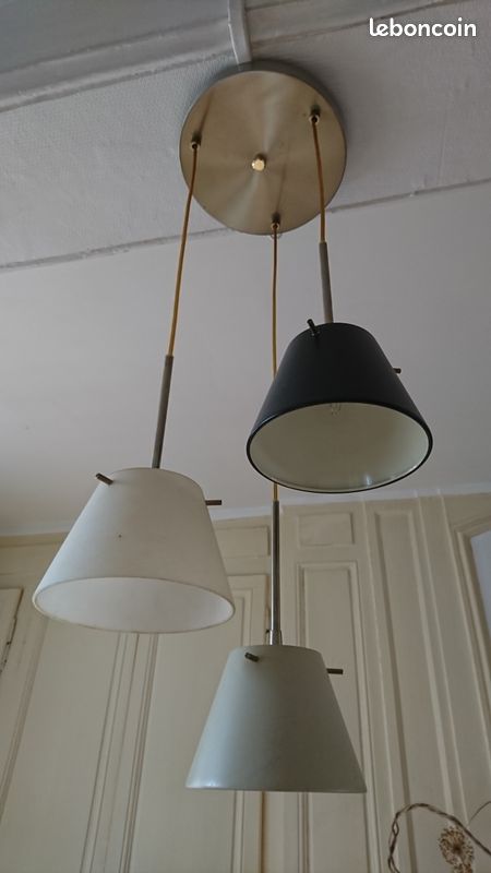 Luminaire suspension (image 1)