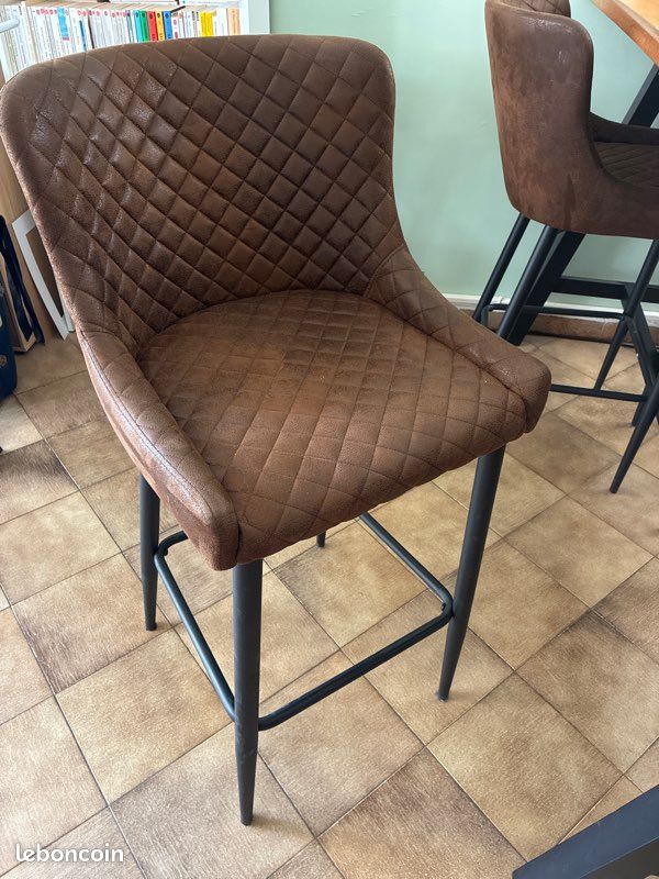 Tabouret de bar / table haute (image 2)