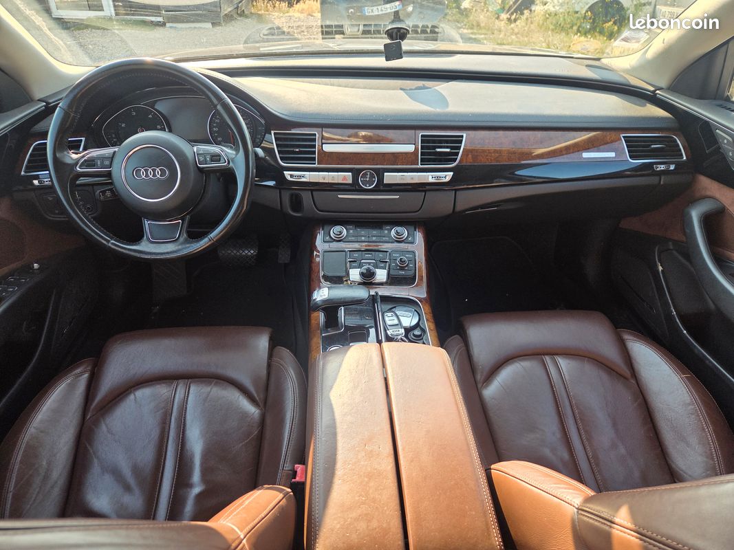 Audi A8 V8 4.2 Avus TDI 350DPF 32V Quattro (image 5)