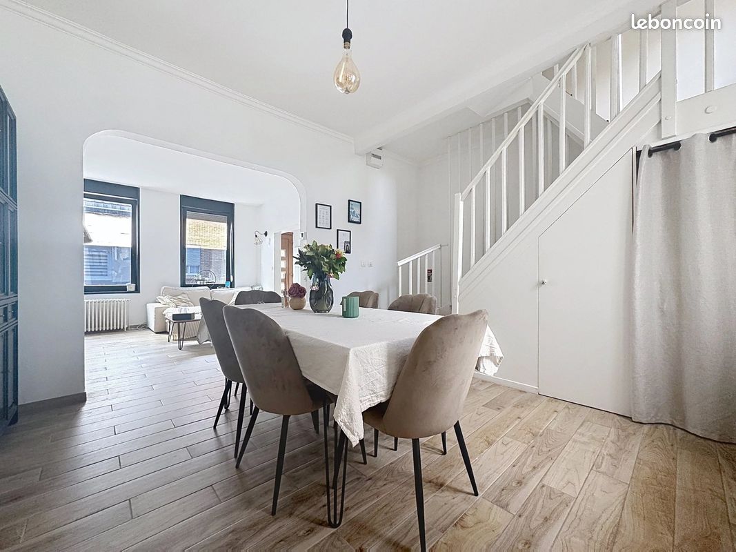 Maison 4 pièces 95 m² · à Coudekerque-Branche · 95 m² · 164 300 €