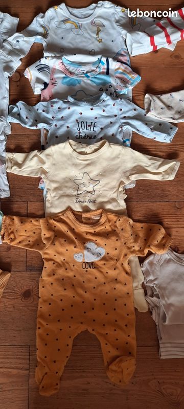 Lot De 14 Vêtements été Bébé Fille 23-24 Mois - Occasion Très Bon état - Multicouleur