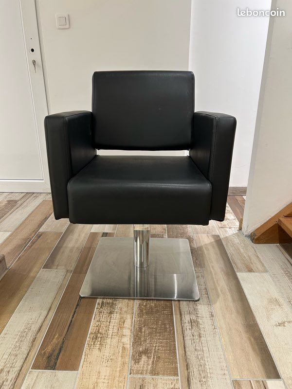 Fauteuil de coiffeur ou de barbier en hêtre tei