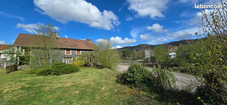 Immeuble 14 pièces 213 m²
