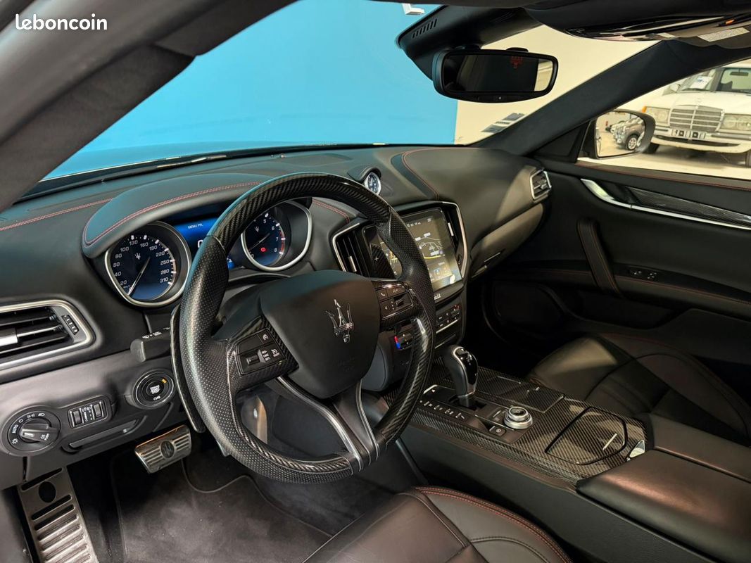 MASERATI GHIBLI 3.0i V6 350 BVA GRANSPORT PACK CARBONE (image 12)