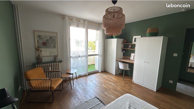 Appartement 1 pièce 28 m² · à Saint-Étienne · 28,3 m² · 585 €/mois