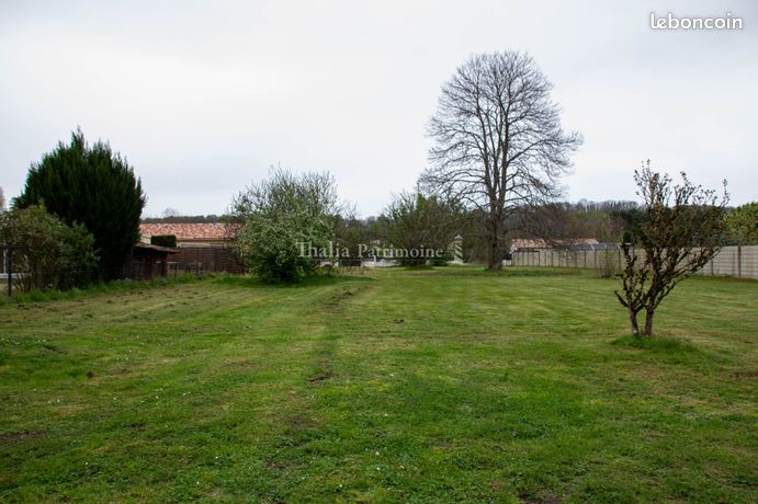 Terrain 976 m² Lamothe-Montravel