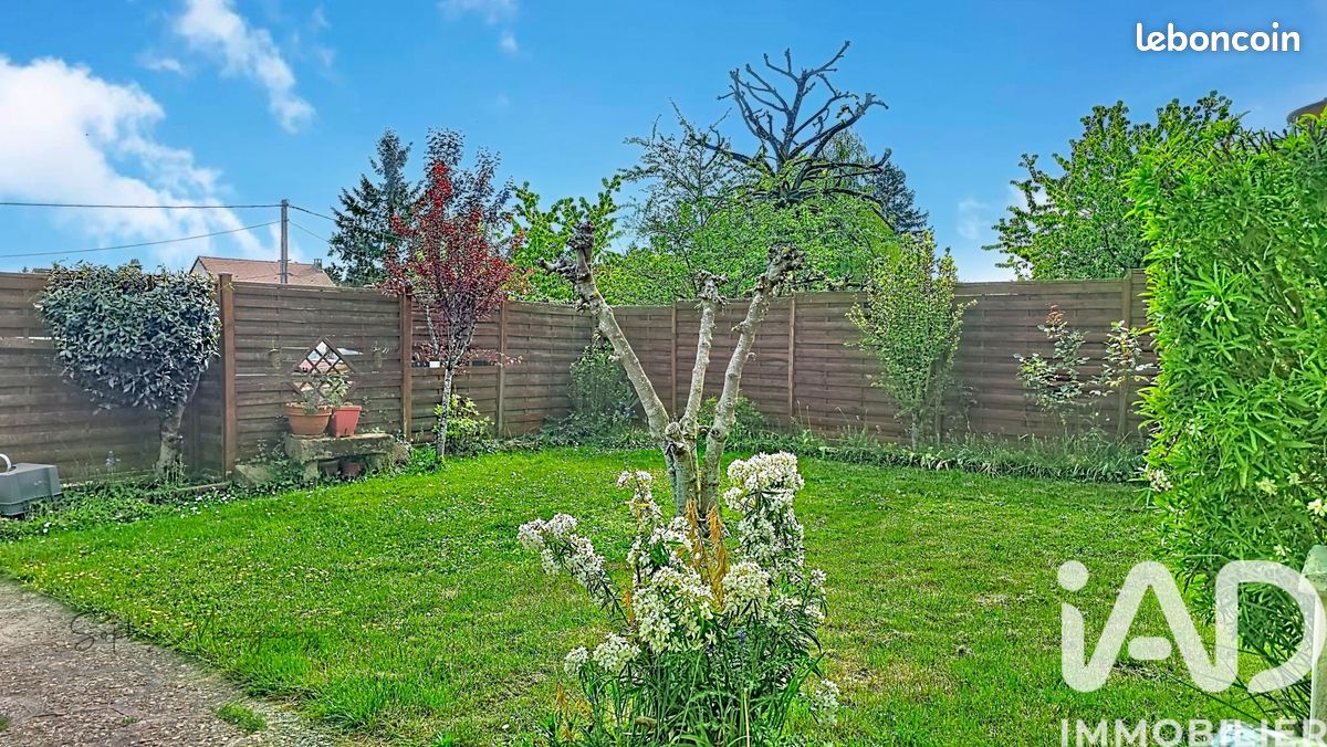 Maison 4 pièces 131 m² · à Montigny-Lencoup · 131 m² · 199 500 €