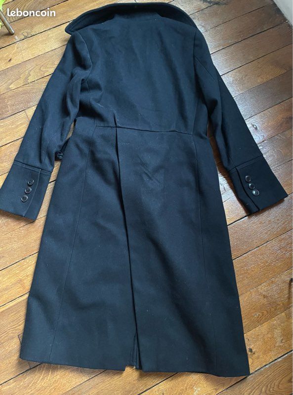 Manteau noir en laine (image 3)