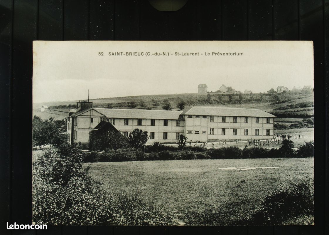Cartes Postales Anciennes, Côtes d'Armor, Saint Brieuc N°2 (image 11)
