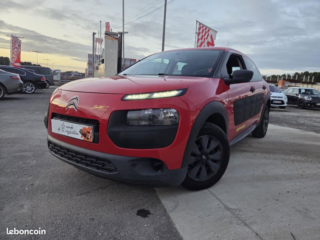 🚗 À VENDRE : CITROËN C4 CACTUS 1.2 VTi – ÉDITION LIMITÉE QUIKSILVER (image 1)
