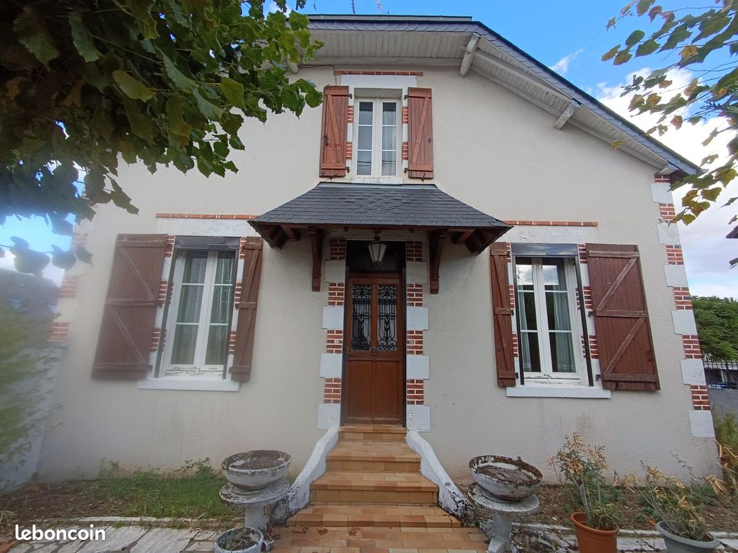Propriété 5 pièces 105 m² (image 1)