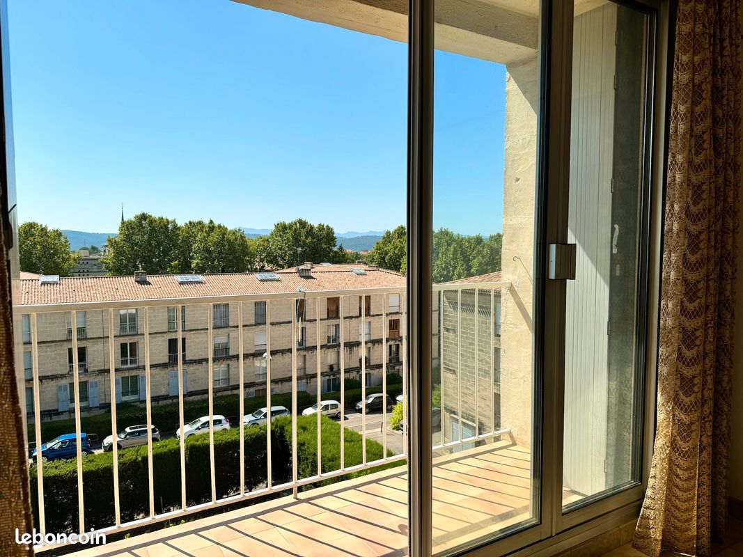 Appartement 4 pièces 62 m² · à Aix-en-Provence · 62 m² · 240 000 €