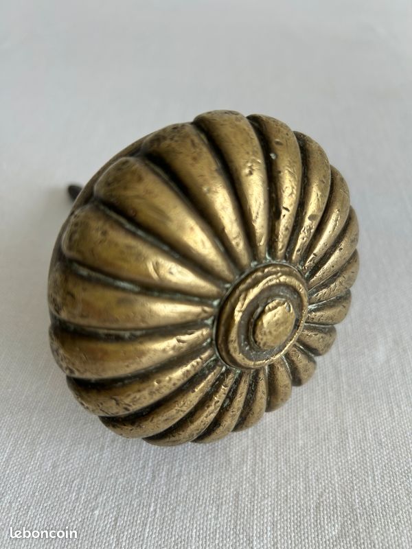 Bouton de porte ancien en bronze massif (image 4)